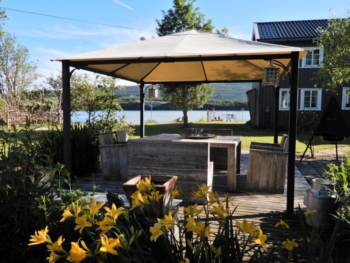 Aline'S Stue, B&B Utskarpen Fuglstad Buitenkant foto